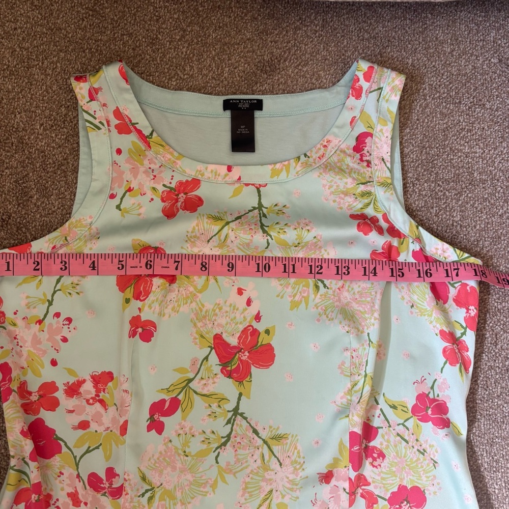Ann Taylor Sleeveless Tank Top in Sea-foam Green with Red Floral Print, MP - Picture 4 of 6